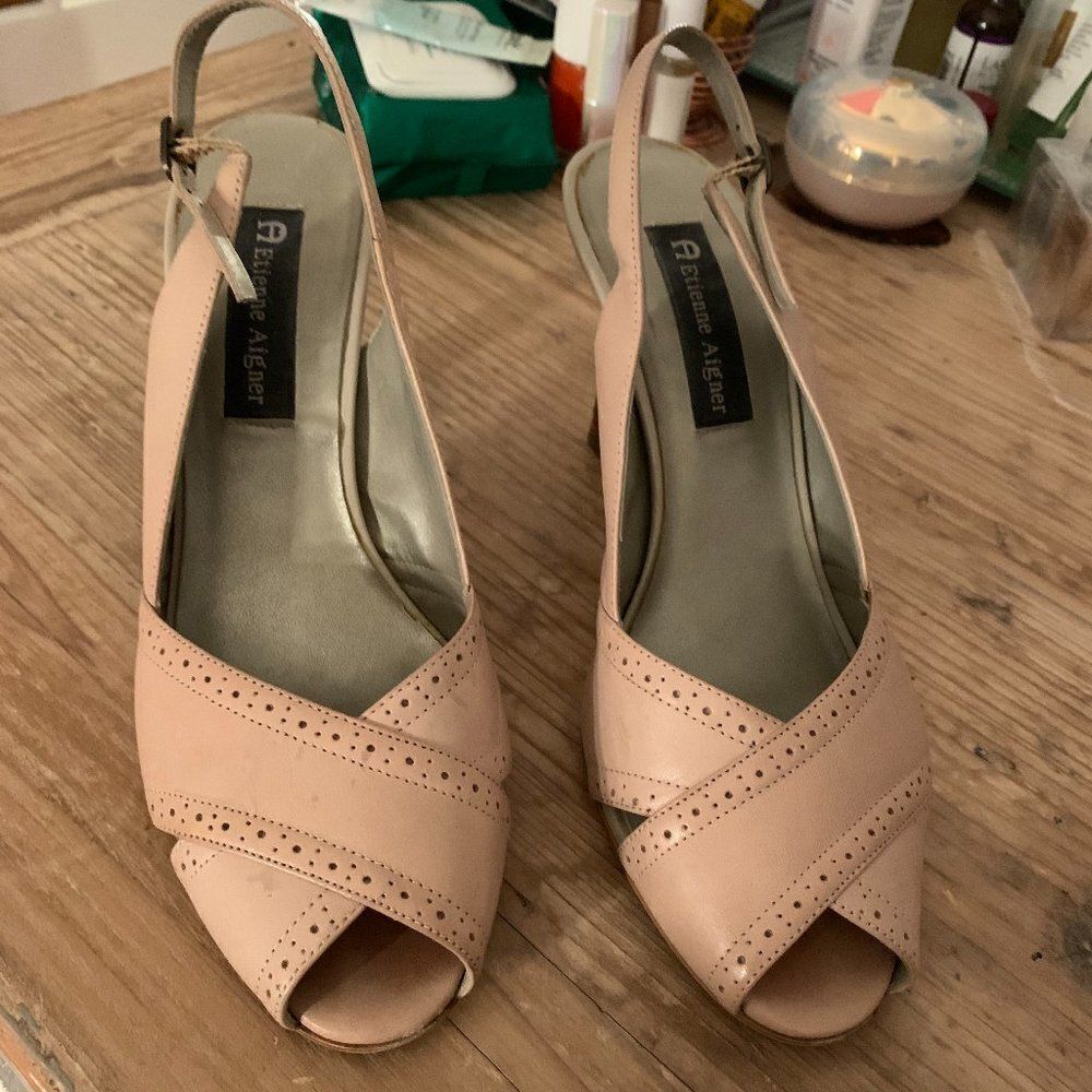 Etienne Aigner Vintage Dina Sling Back Pump sz 10